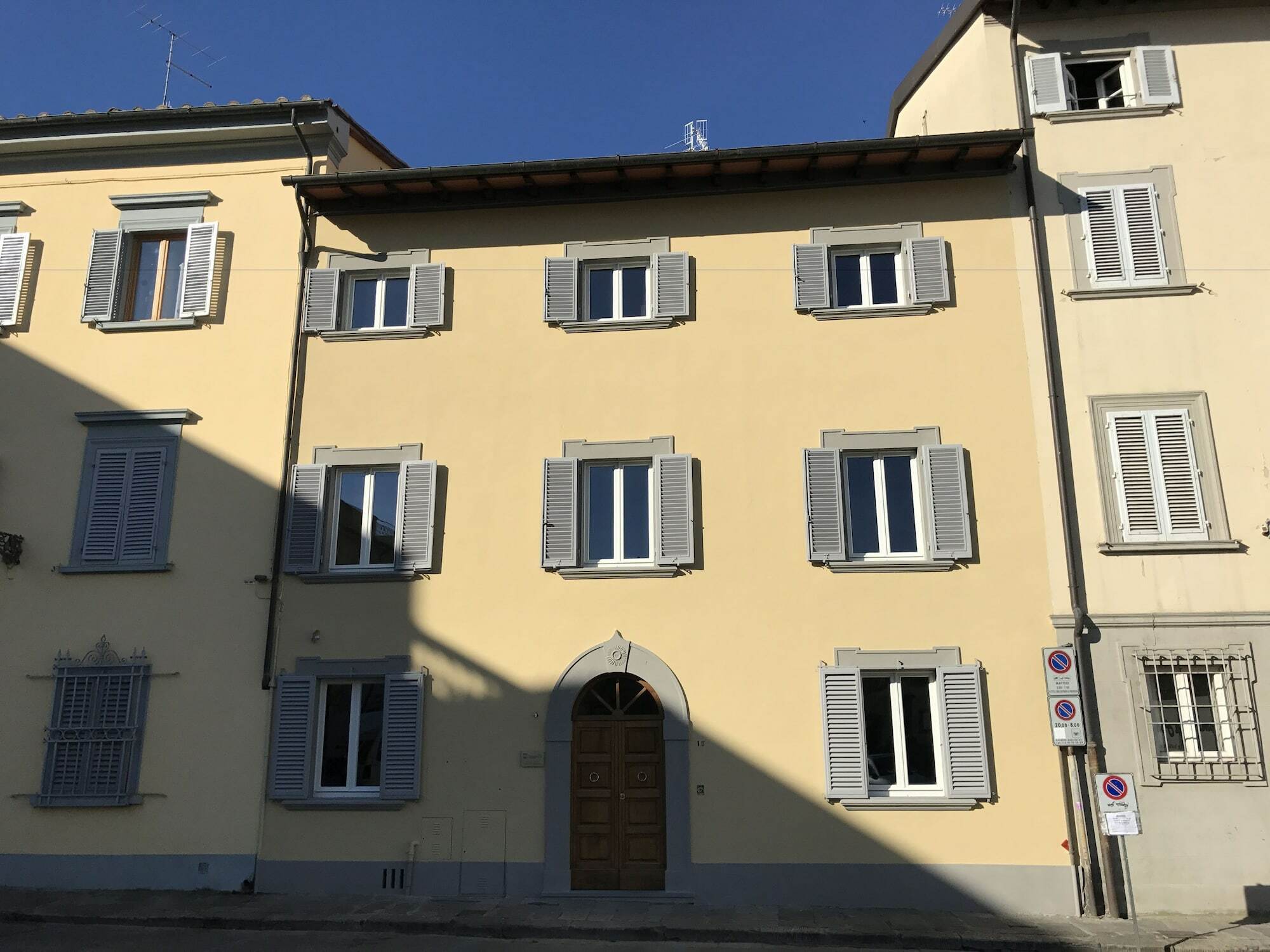 Dimora 16 Rooms & Garden Prato  Exterior photo